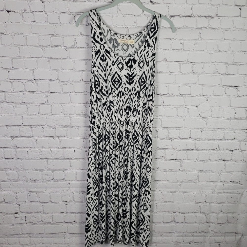 Faded Glory Black & White Dress Sz M (8-10)